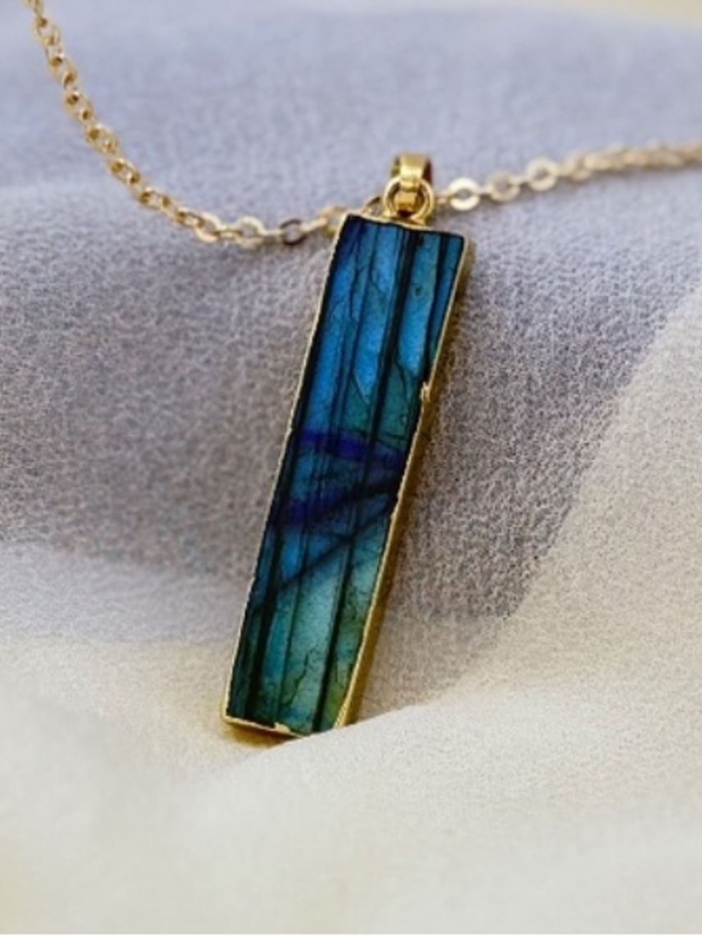 Natural Labradorite Pendant Rectangle Boho Layering Necklace Gold Tone Chain 20 - Picture 10 of 10